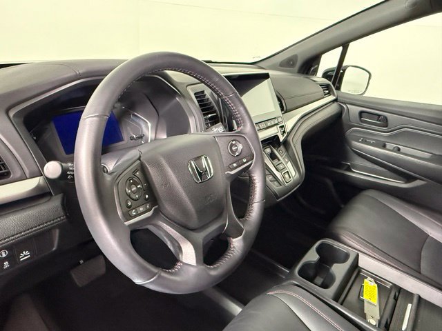 Used 2024 Honda Odyssey Sport image 17