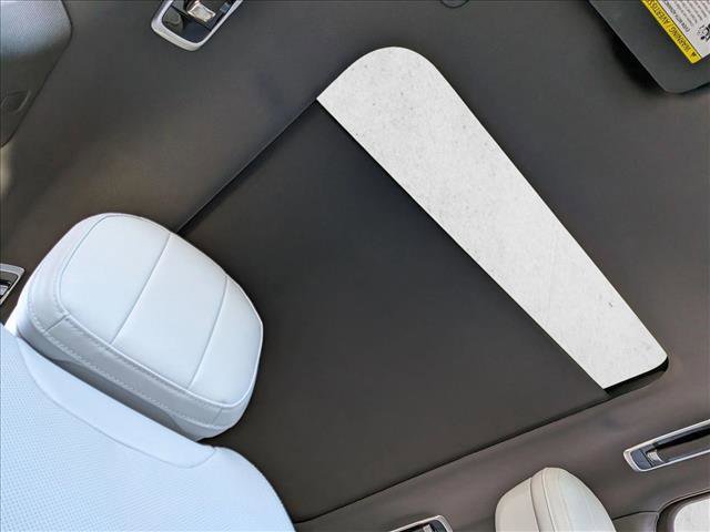 Used 2023 Land Rover Range Rover Sport SE image 21