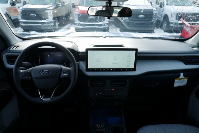 New 2025 Ford Maverick XLT w/ XLT Luxury Package image 5
