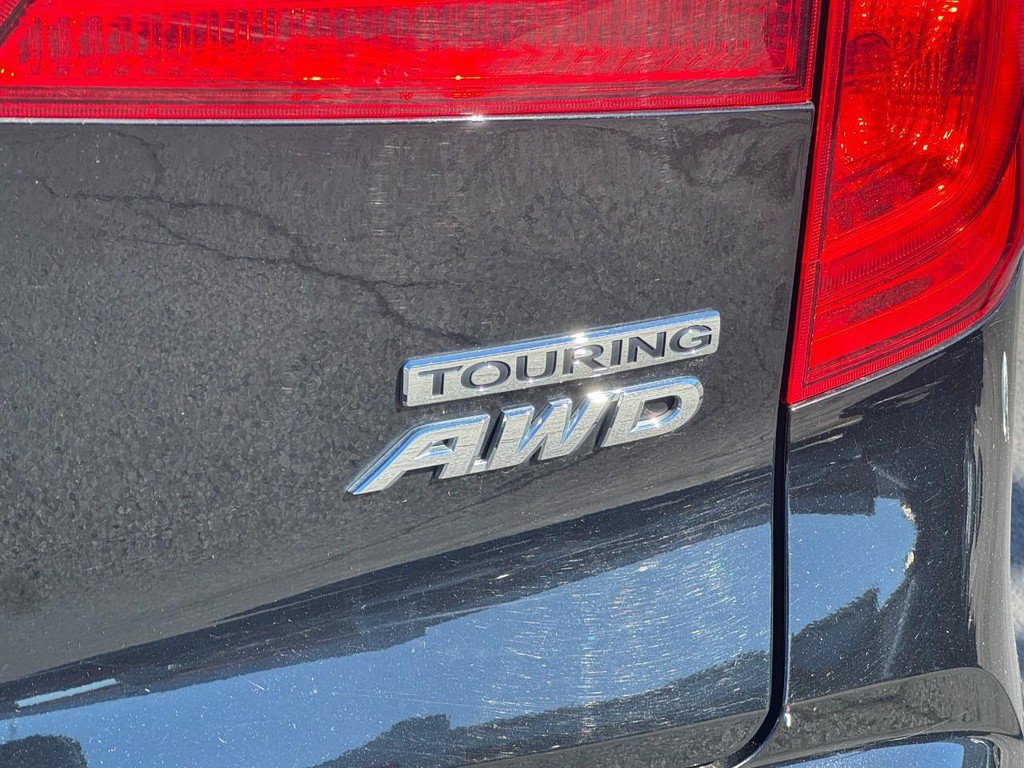 Used 2016 Honda Pilot Touring image 6