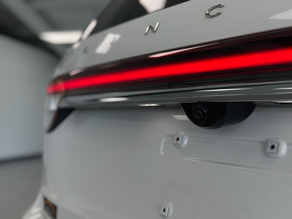 Used 2020 Lincoln Aviator Reserve w/ Equipment Group 201A AWD/4WD image 37