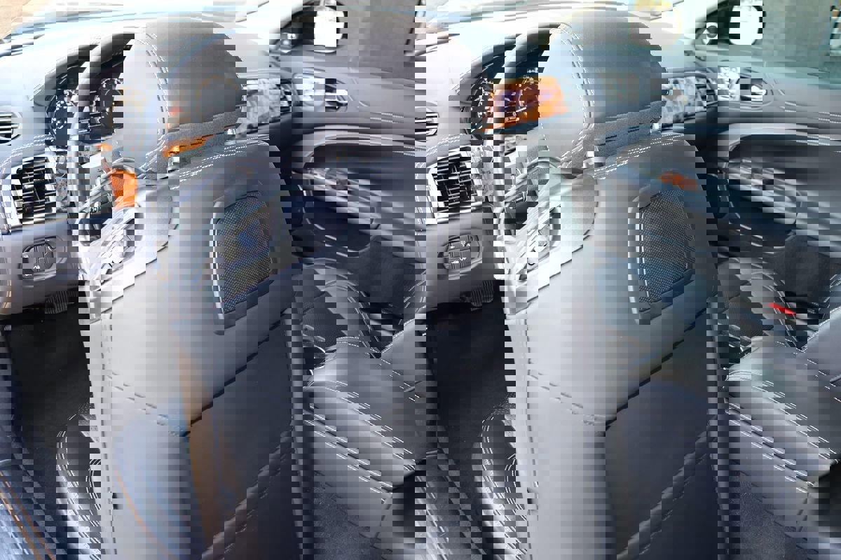 Used 2011 Jaguar XK Coupe image 34