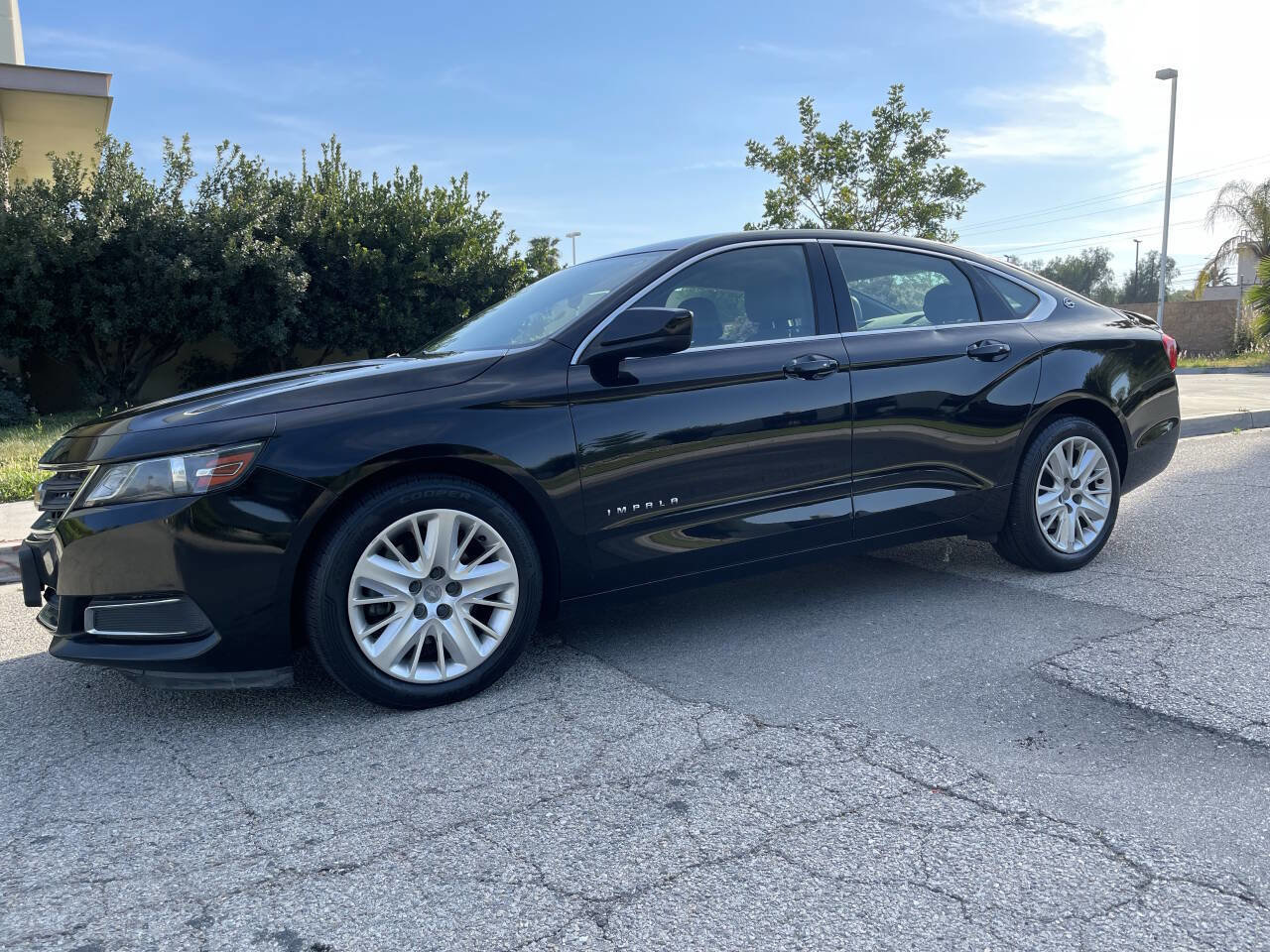 Used 2019 Chevrolet Impala LS image 3