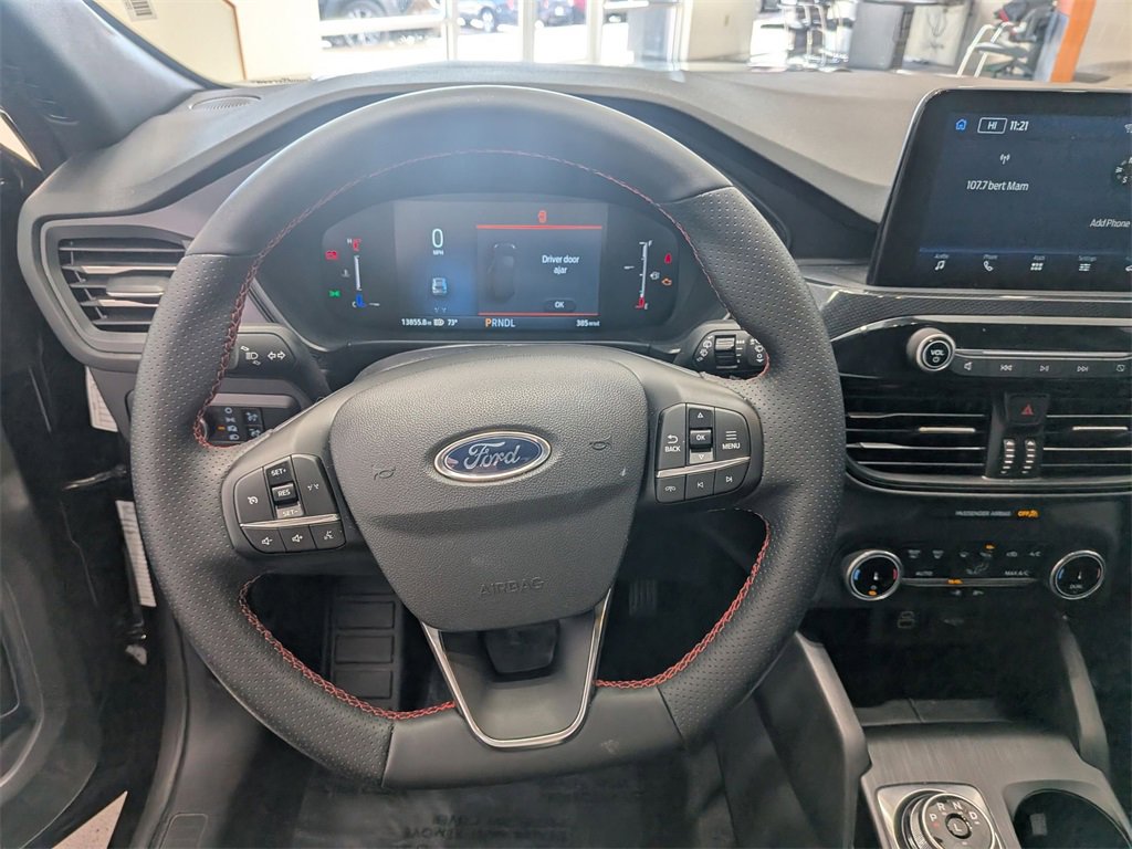 Used 2025 Ford Escape ST-Line image 16