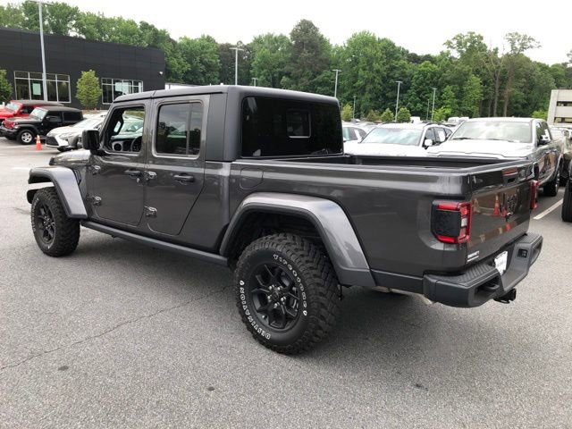 Used 2025 Jeep Gladiator Willys AWD/4WD image 5