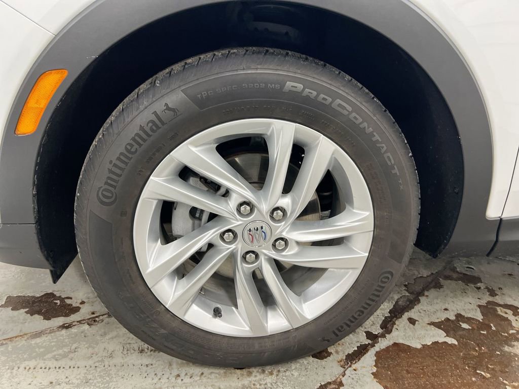 Used 2024 Buick Envista Preferred image 26