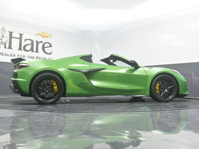 New 2026 Chevrolet Corvette Z06 w/ Stealth Interior Trim Package image 35