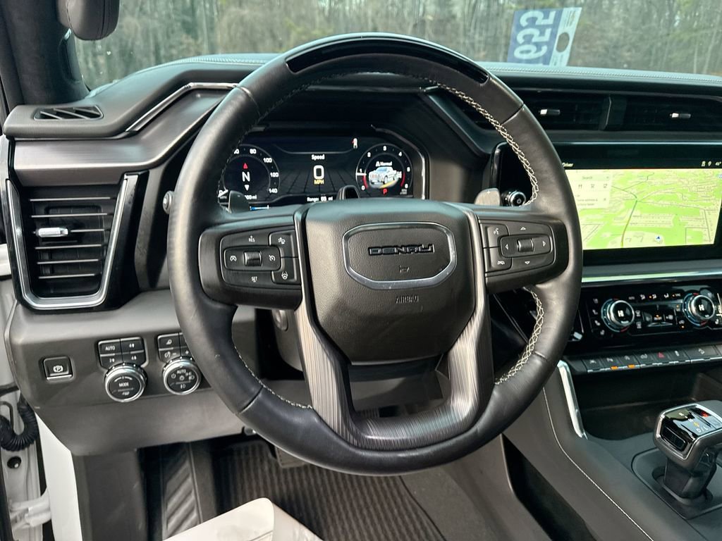 Used 2025 GMC Sierra 1500 Denali Ultimate AWD/4WD image 16