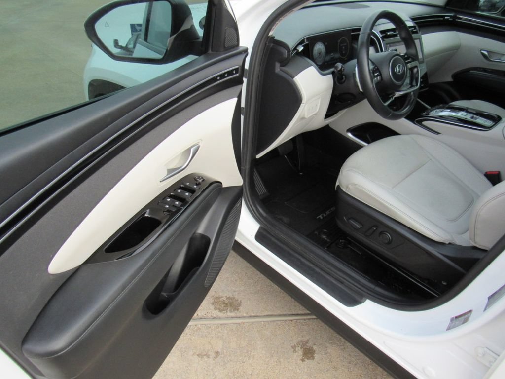 Certified 2022 Hyundai Tucson Limited FWD image 13