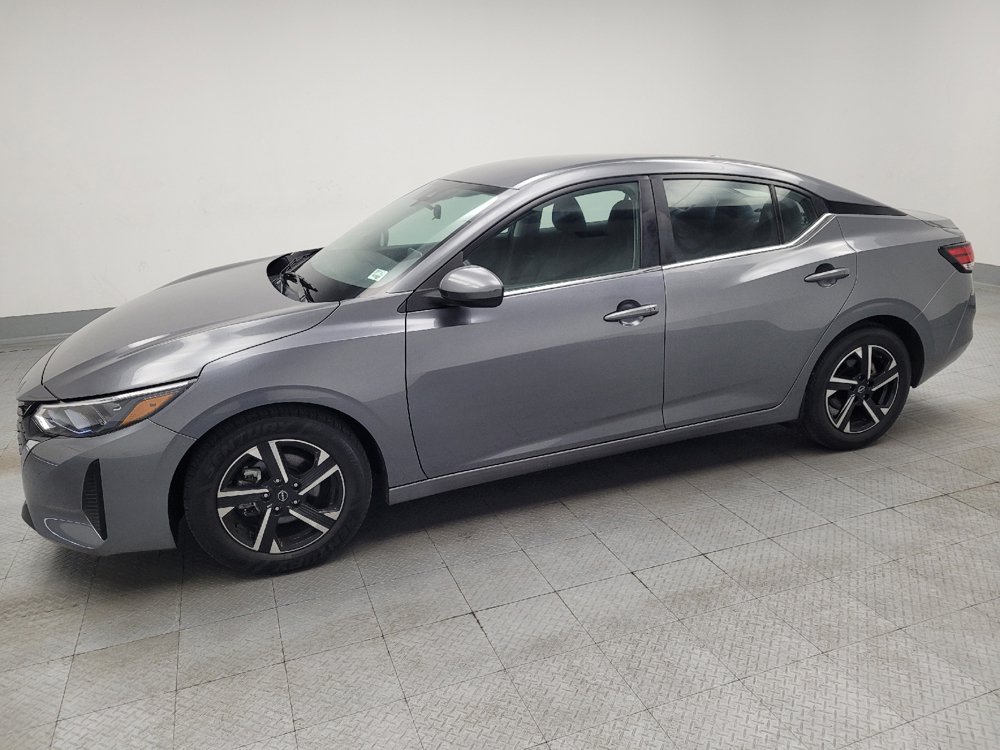 Used 2024 Nissan Sentra SV FWD image 2