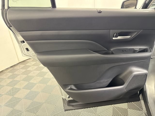 Used 2025 Toyota Grand Highlander AWD image 23