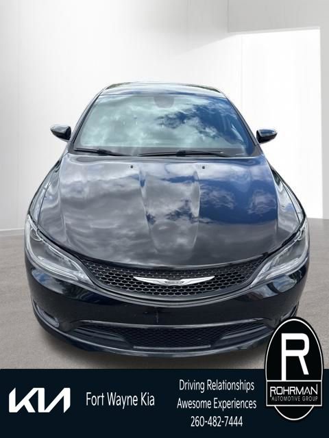 Used 2016 Chrysler 200 S FWD image 8