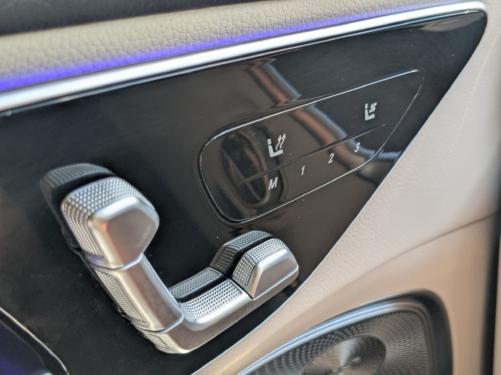 Certified 2023 Mercedes-Benz C 300 Sedan image 11