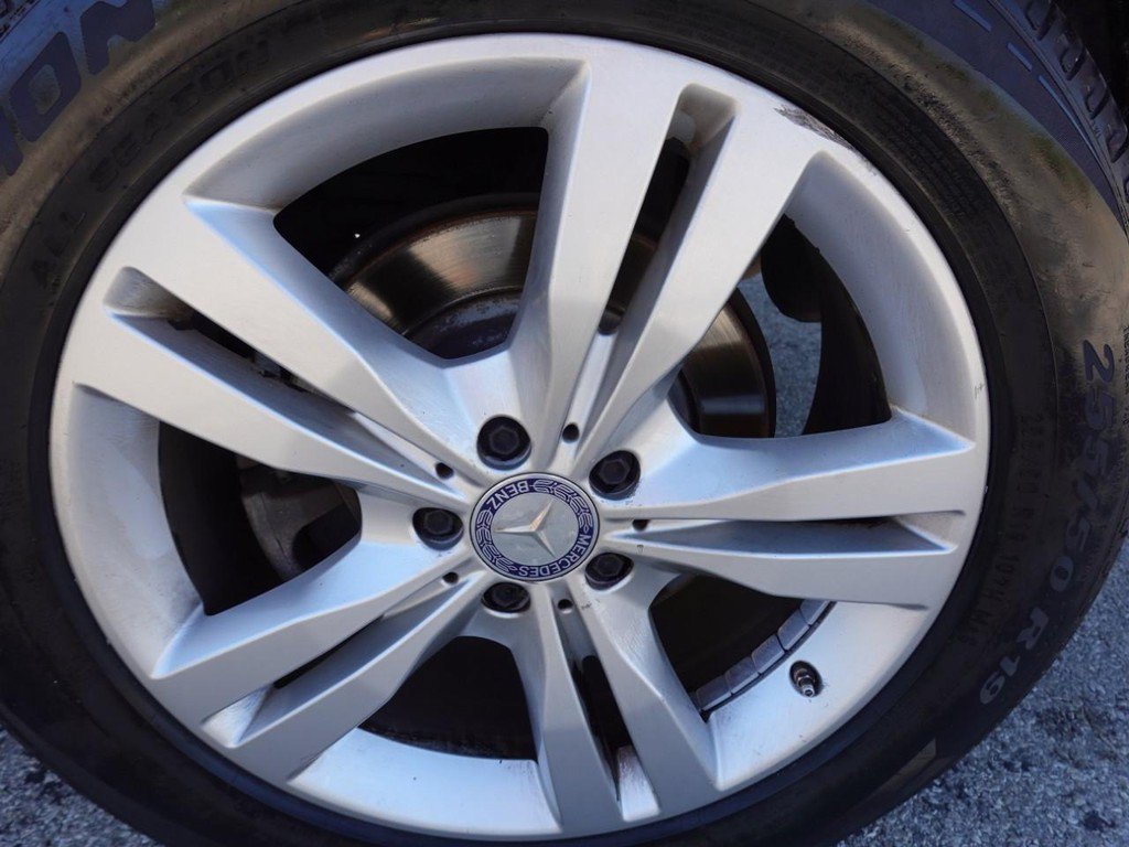 Used 2015 Mercedes-Benz ML 350 4MATIC image 9