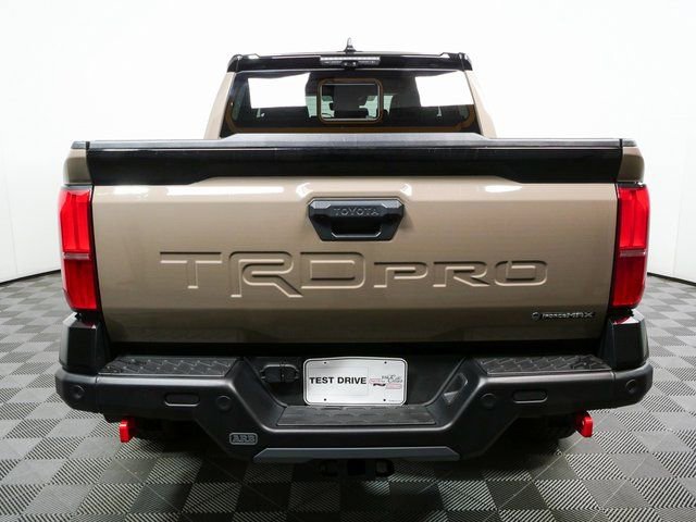 Used 2025 Toyota Tacoma 4x4 Double Cab Hybrid image 28