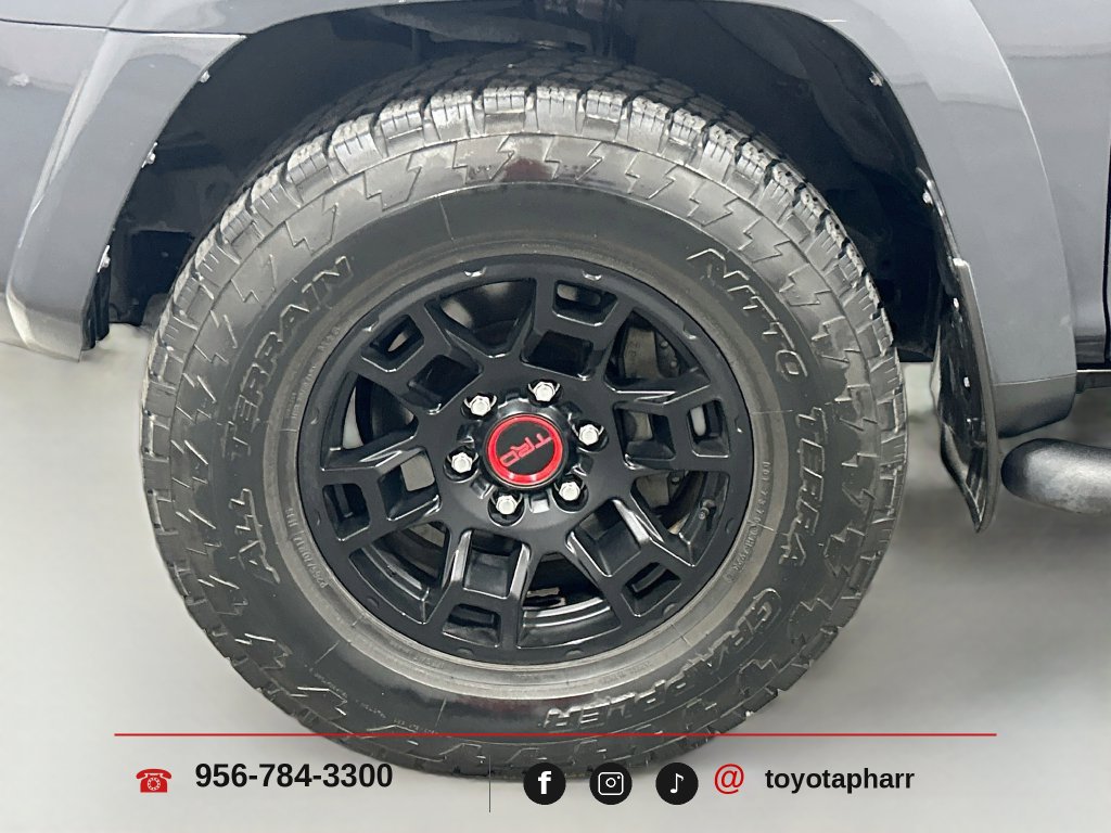 Used 2024 Toyota 4Runner SR5 Premium w/ Moonroof Package AWD/4WD image 31