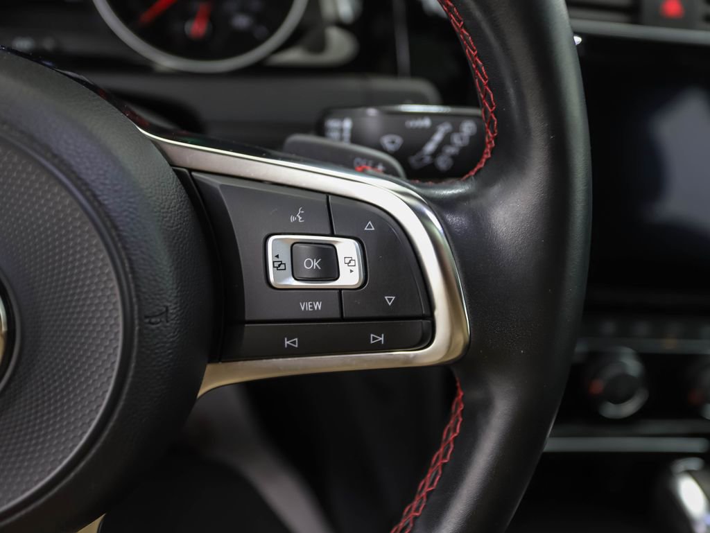 Used 2019 Volkswagen GTI SE w/ SE Experience Package image 13