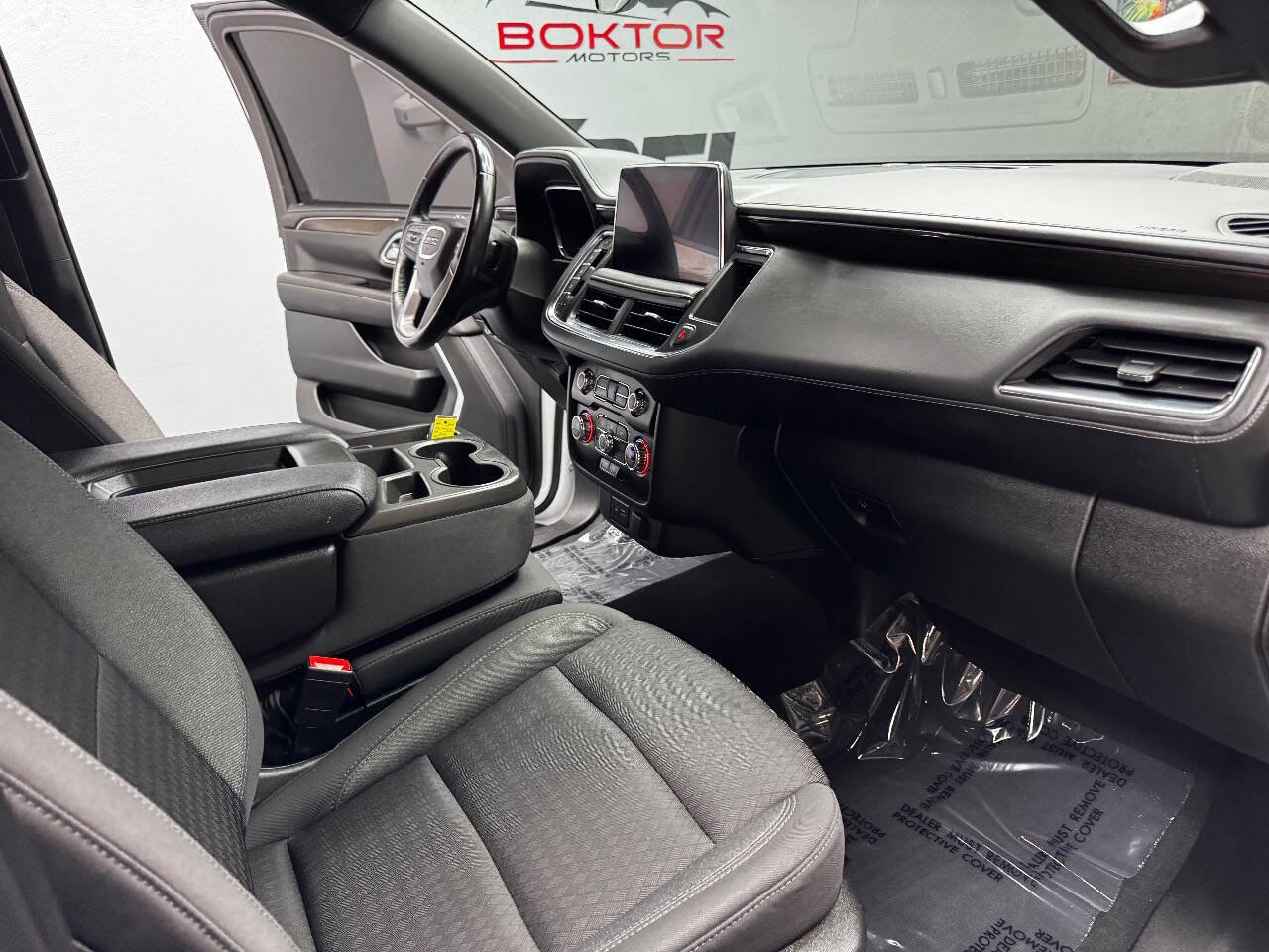 Used 2023 GMC Yukon XL SLE image 54