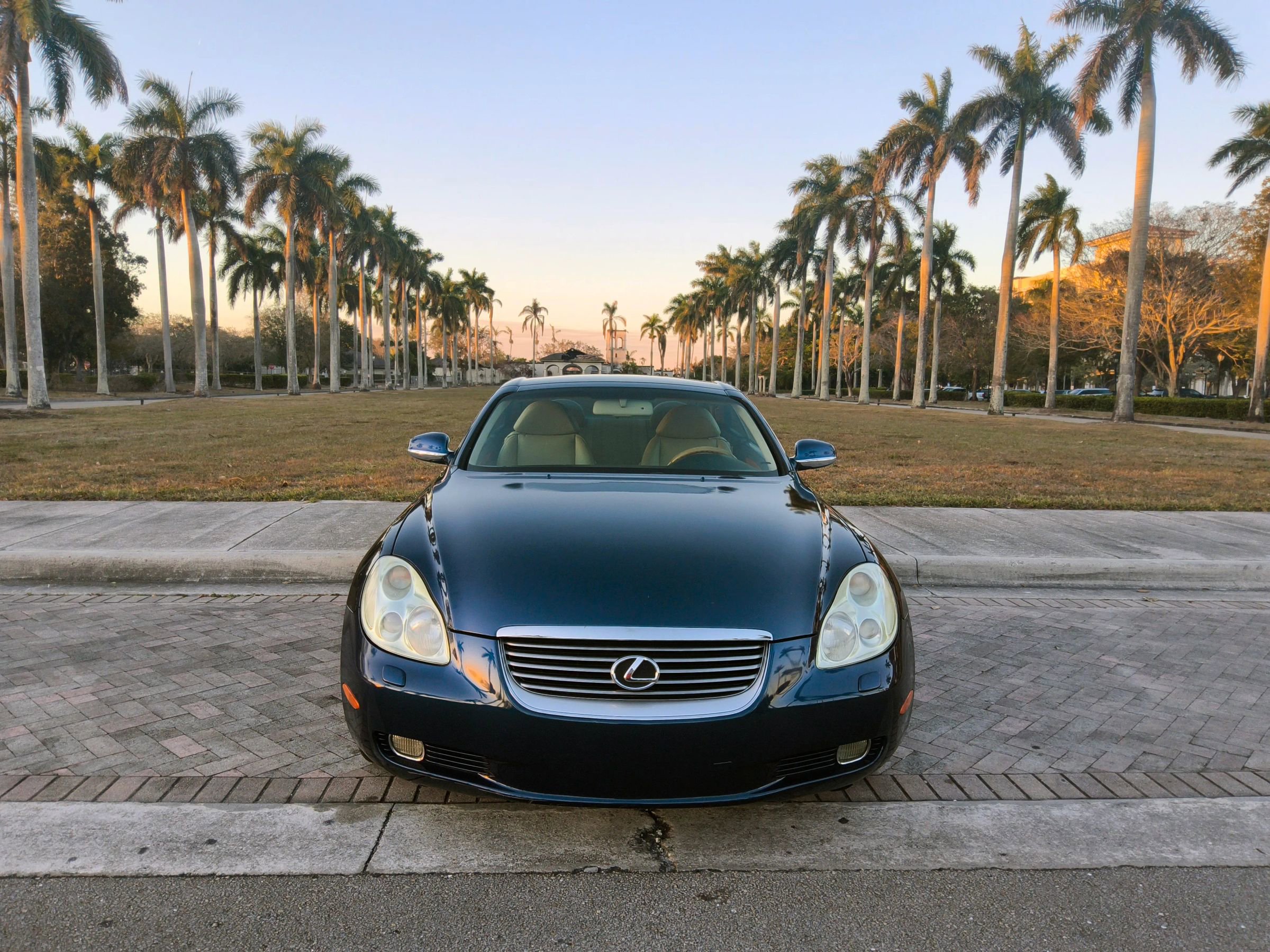 Used 2004 Lexus SC 430 Convertible image 30