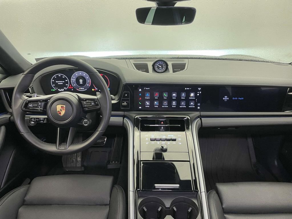 Certified 2024 Porsche Panamera 4 image 26