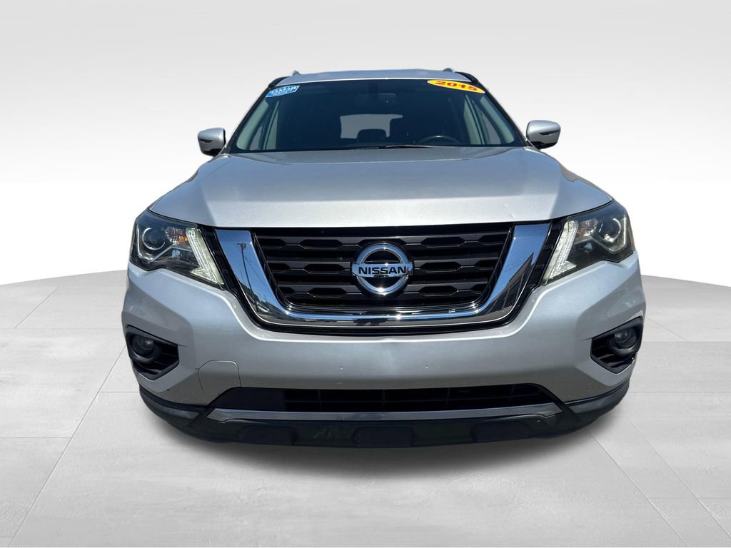 Used 2017 Nissan Pathfinder SV FWD image 10