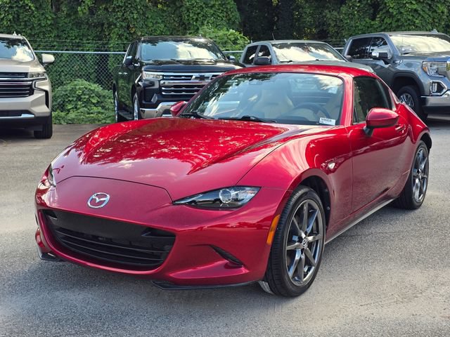 Used 2018 MAZDA MX-5 Miata RF Grand Touring RWD image 2