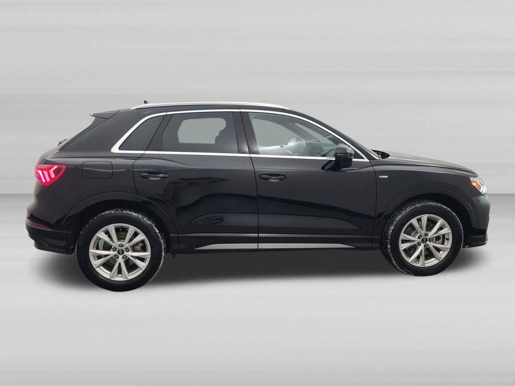 Used 2025 Audi Q3 2.0T Premium AWD/4WD video 3