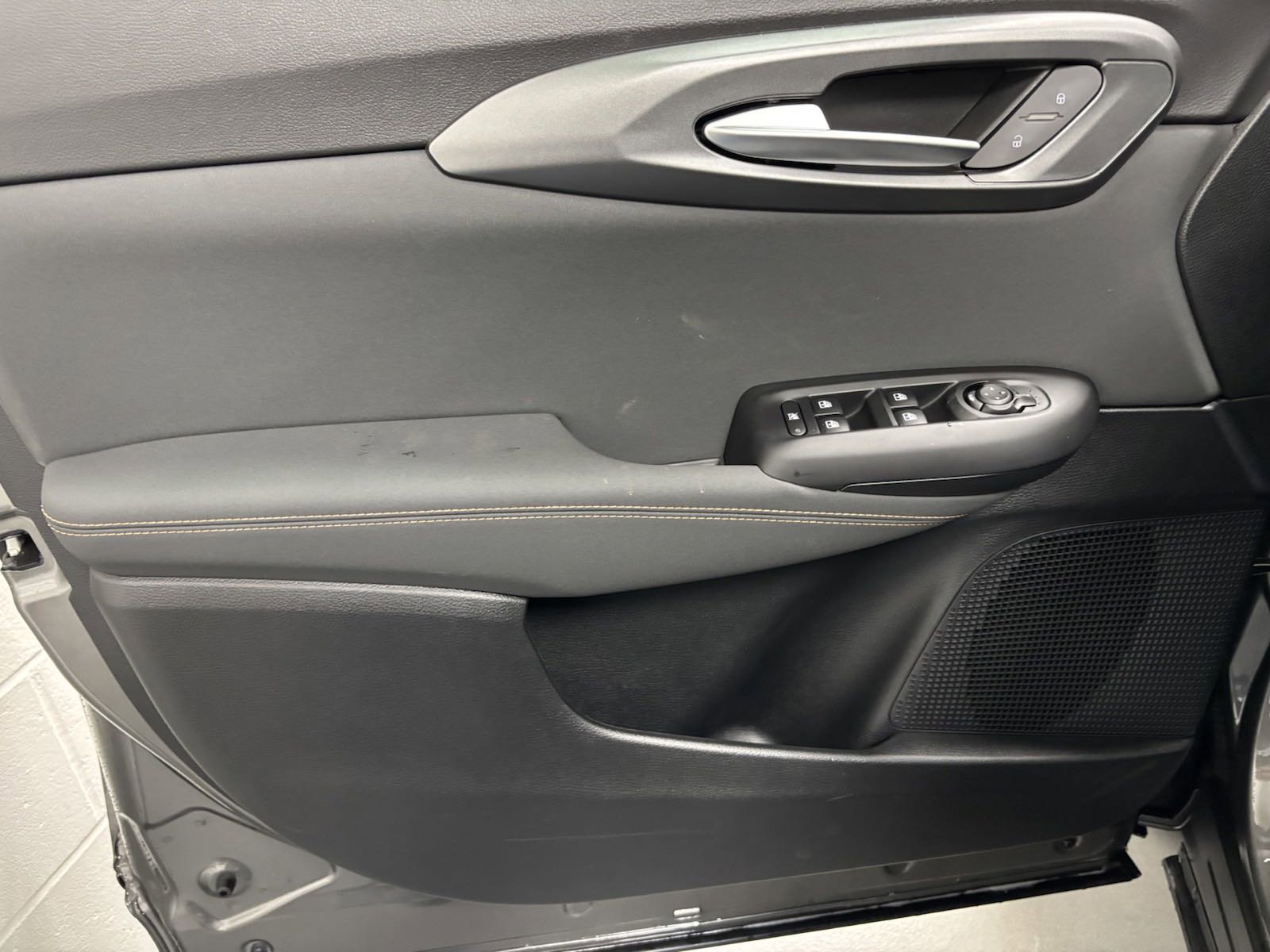 New 2025 Alfa Romeo Tonale w/ Premium Package image 2