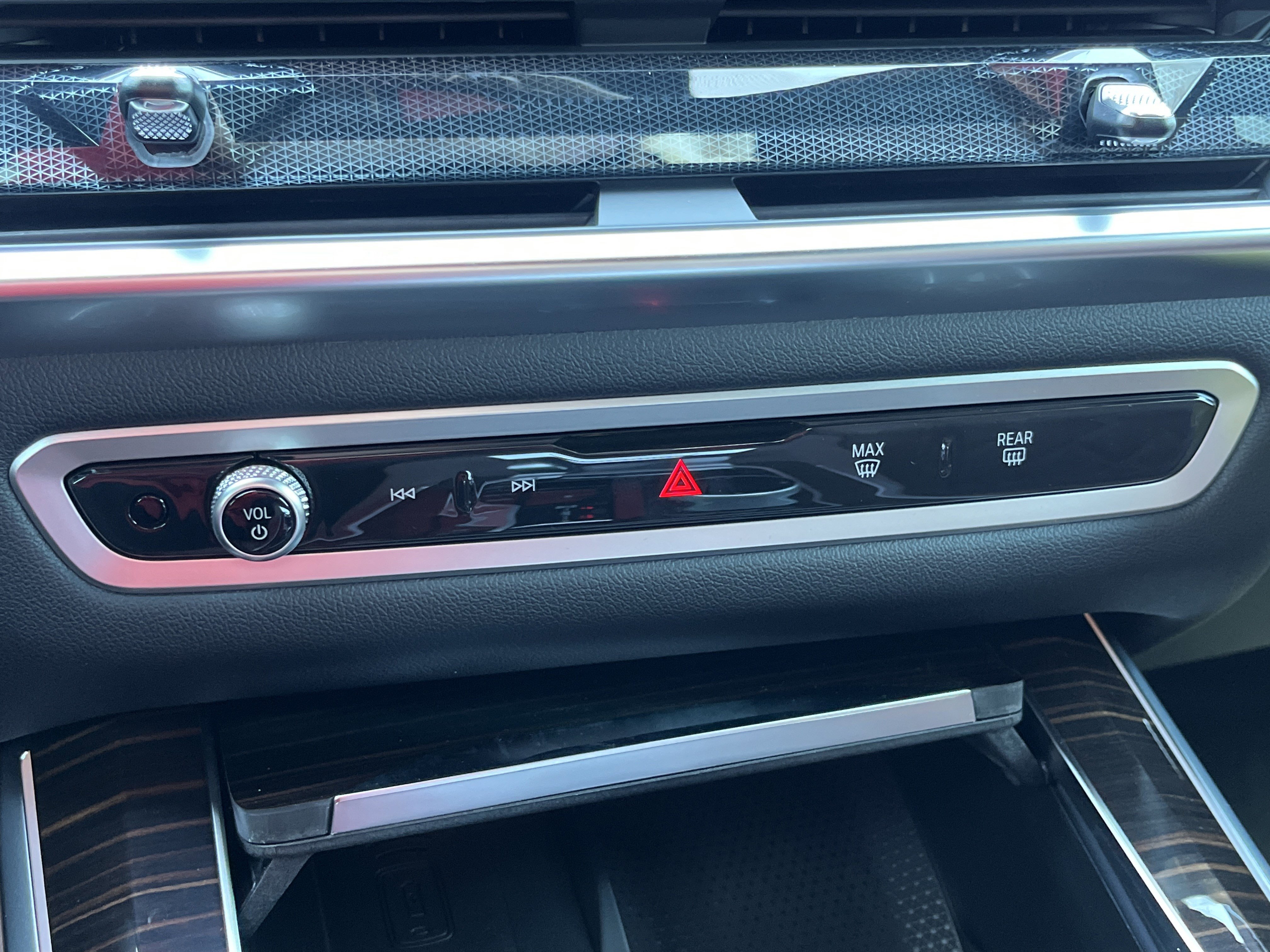 New 2026 BMW X5 xDrive40i AWD/4WD image 6