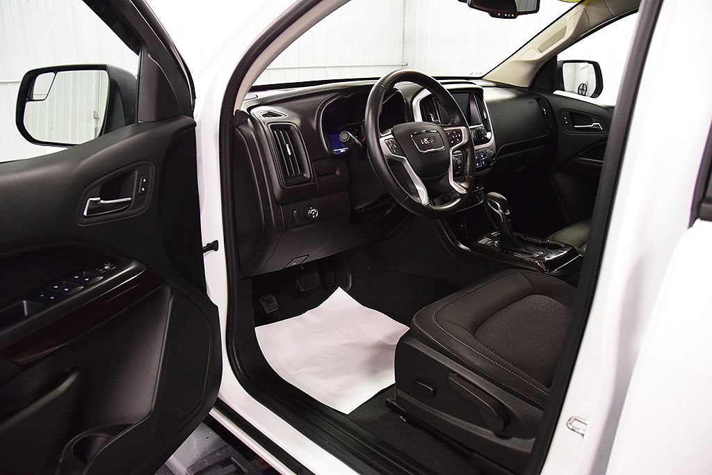 Used 2022 GMC Canyon Elevation RWD image 16