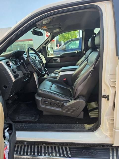 Used 2013 Ford F150 Lariat w/ Lariat Chrome Pkg AWD/4WD image 14
