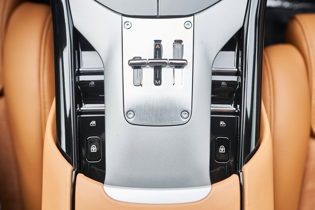 Used 2025 Ferrari Purosangue image 73