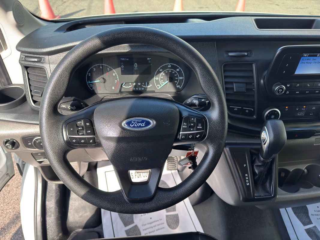 Used 2025 Ford Transit 250 Medium Roof RWD image 15
