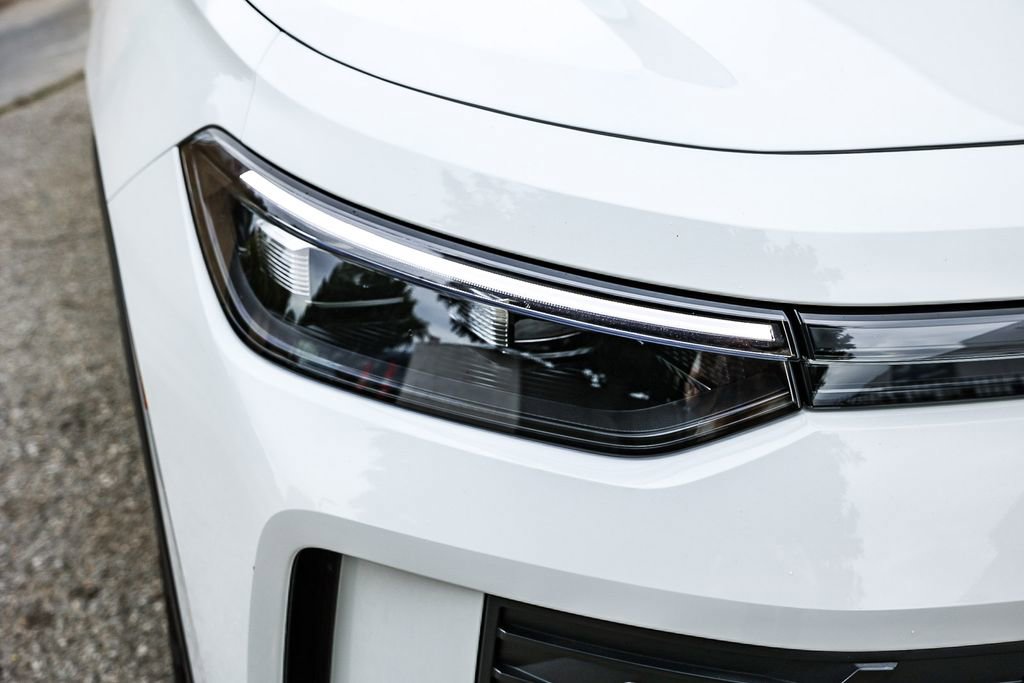 New 2026 Volkswagen Tiguan SE image 13