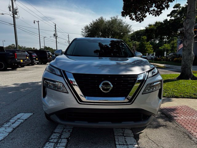 Used 2021 Nissan Rogue SV FWD image 5