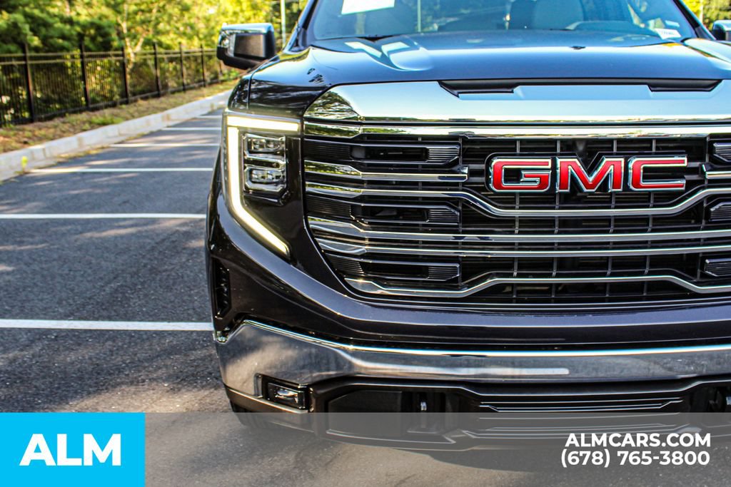 Used 2026 GMC Sierra 1500 SLT AWD/4WD image 10