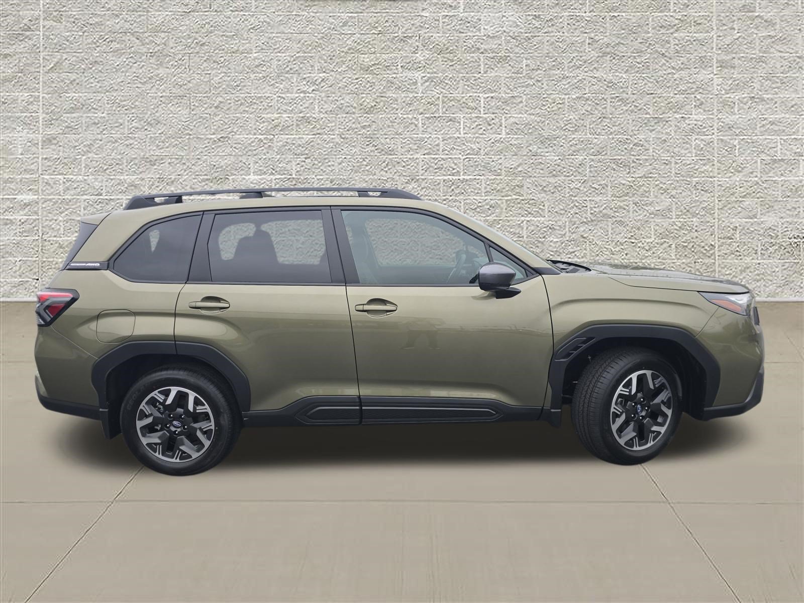 New 2026 Subaru Forester Premium AWD/4WD image 8