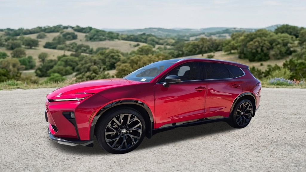 Used 2025 Toyota Crown Signia w/ Advanced Technology Package AWD/4WD image 4