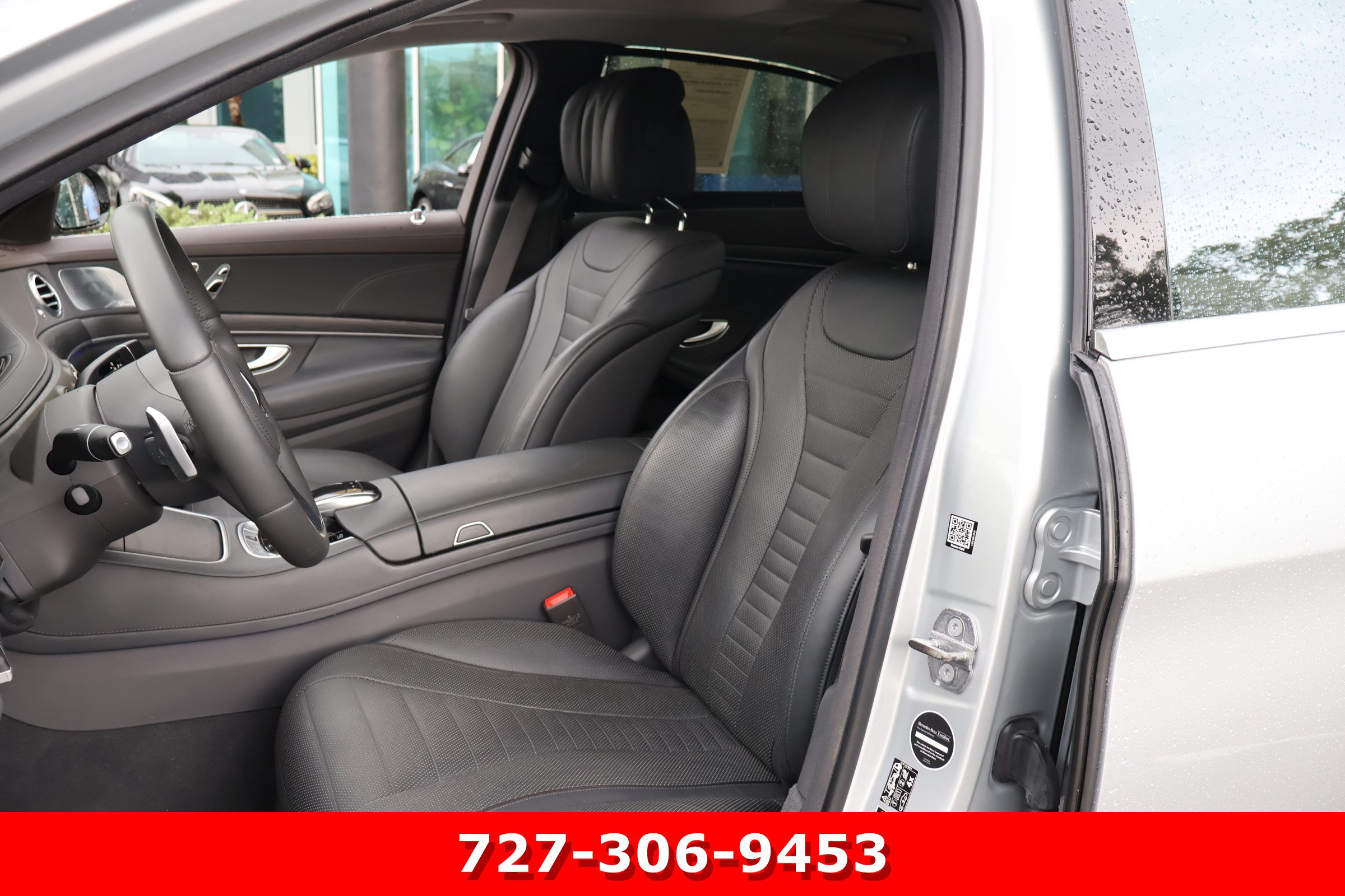 Used 2020 Mercedes-Benz S 560 4MATIC Sedan image 2