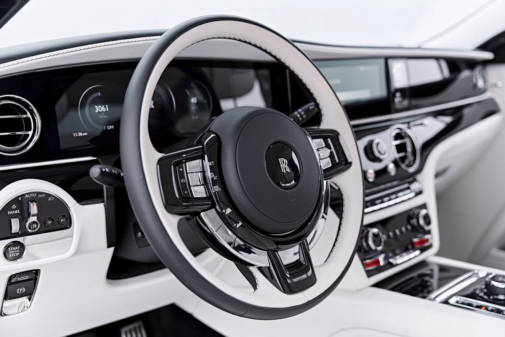 Used 2026 Rolls-Royce Ghost AWD/4WD image 65