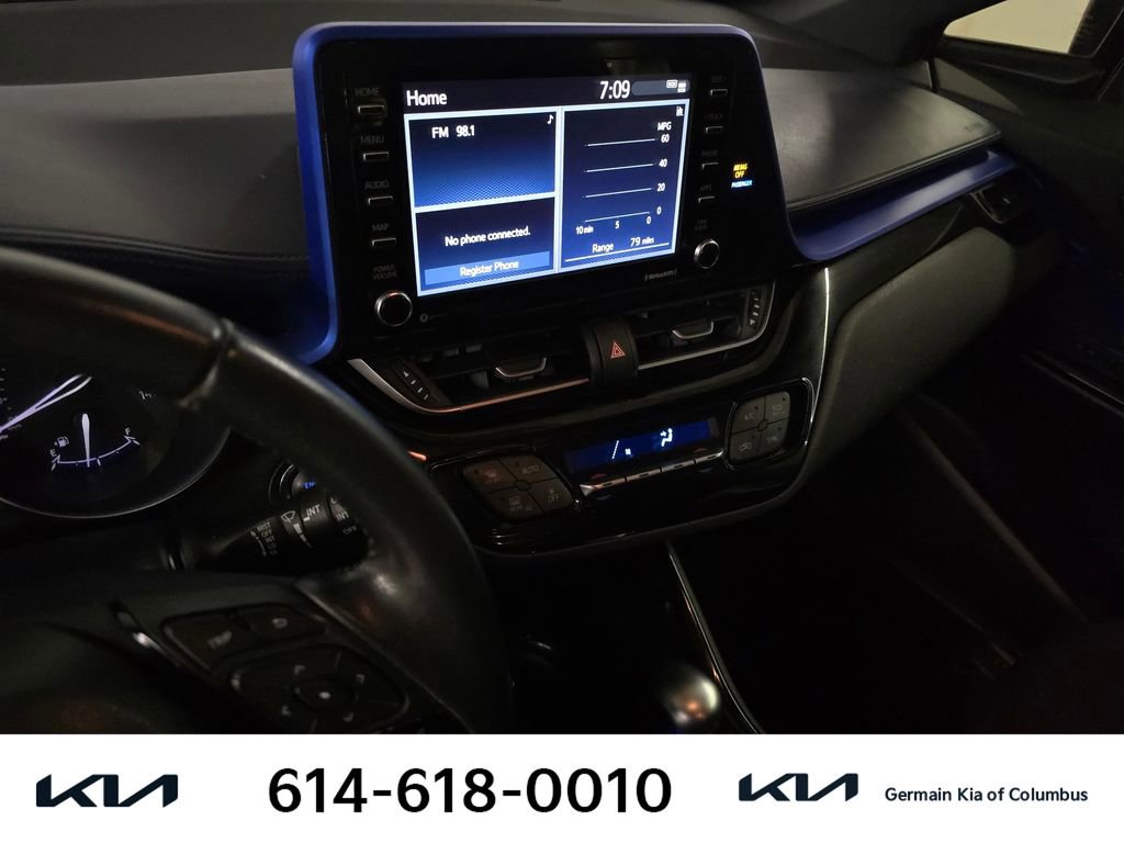 Used 2020 Toyota C-HR XLE image 24