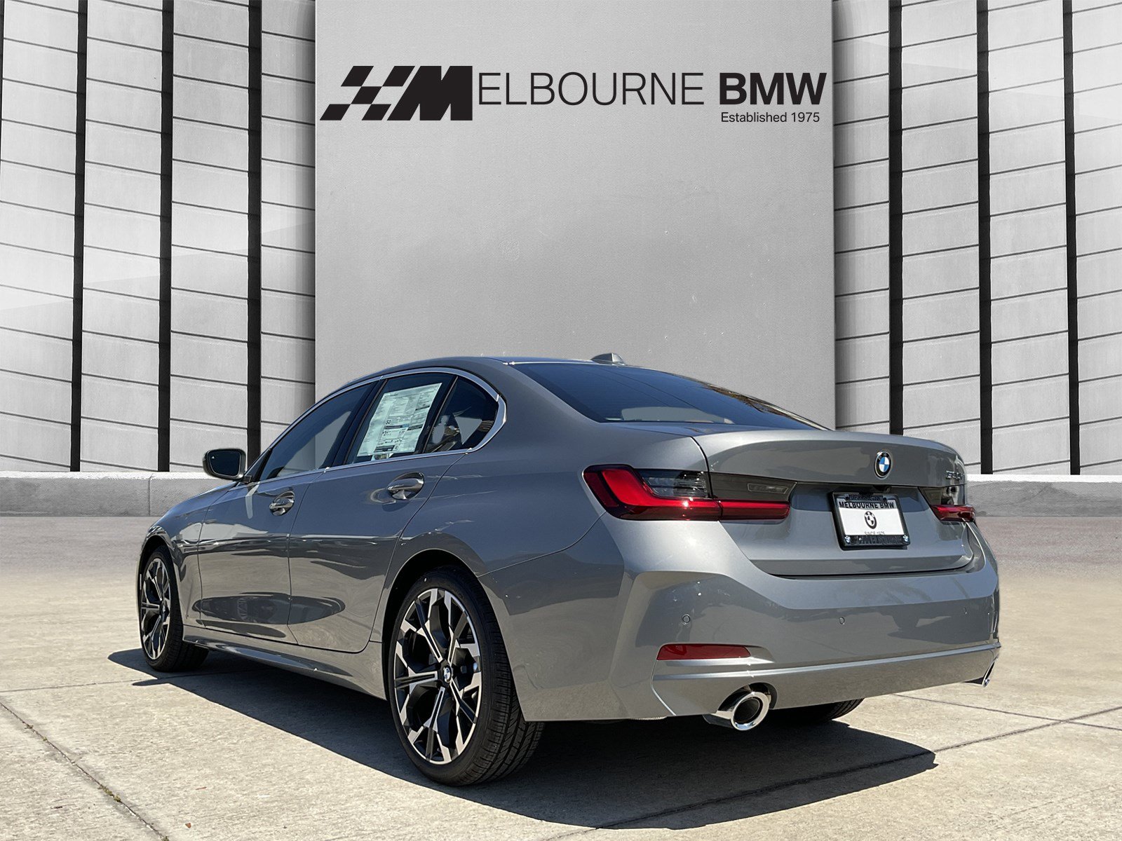 Used 2026 BMW 330i Sedan w/ Premium Package RWD image 6
