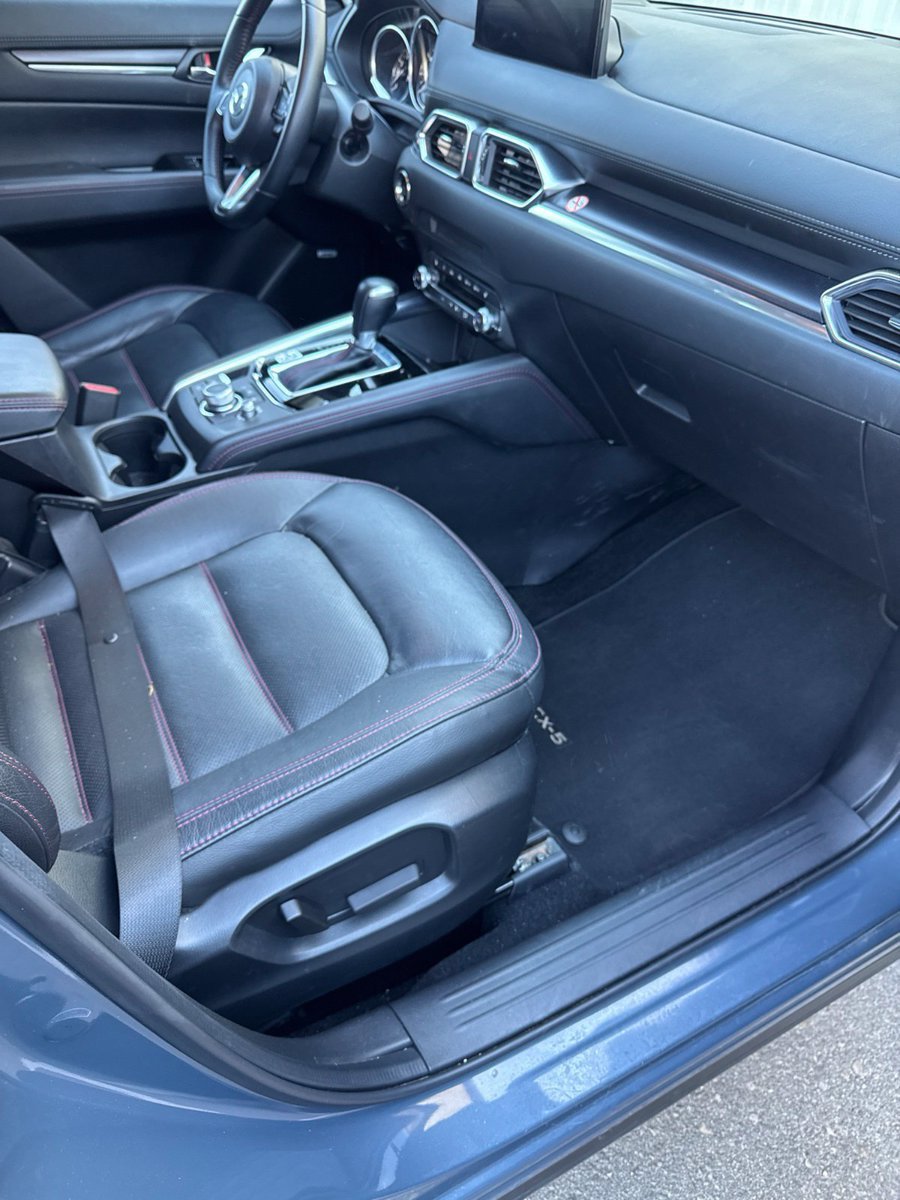 Used 2025 MAZDA CX-5 Carbon Edition AWD/4WD image 15
