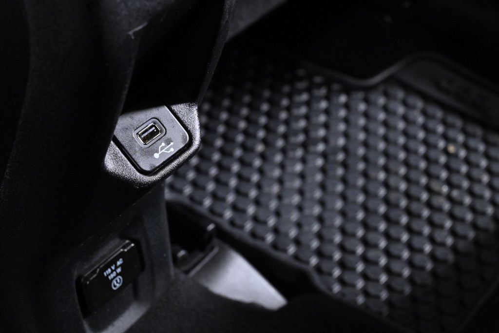 Used 2019 Jeep Renegade Trailhawk AWD/4WD image 31