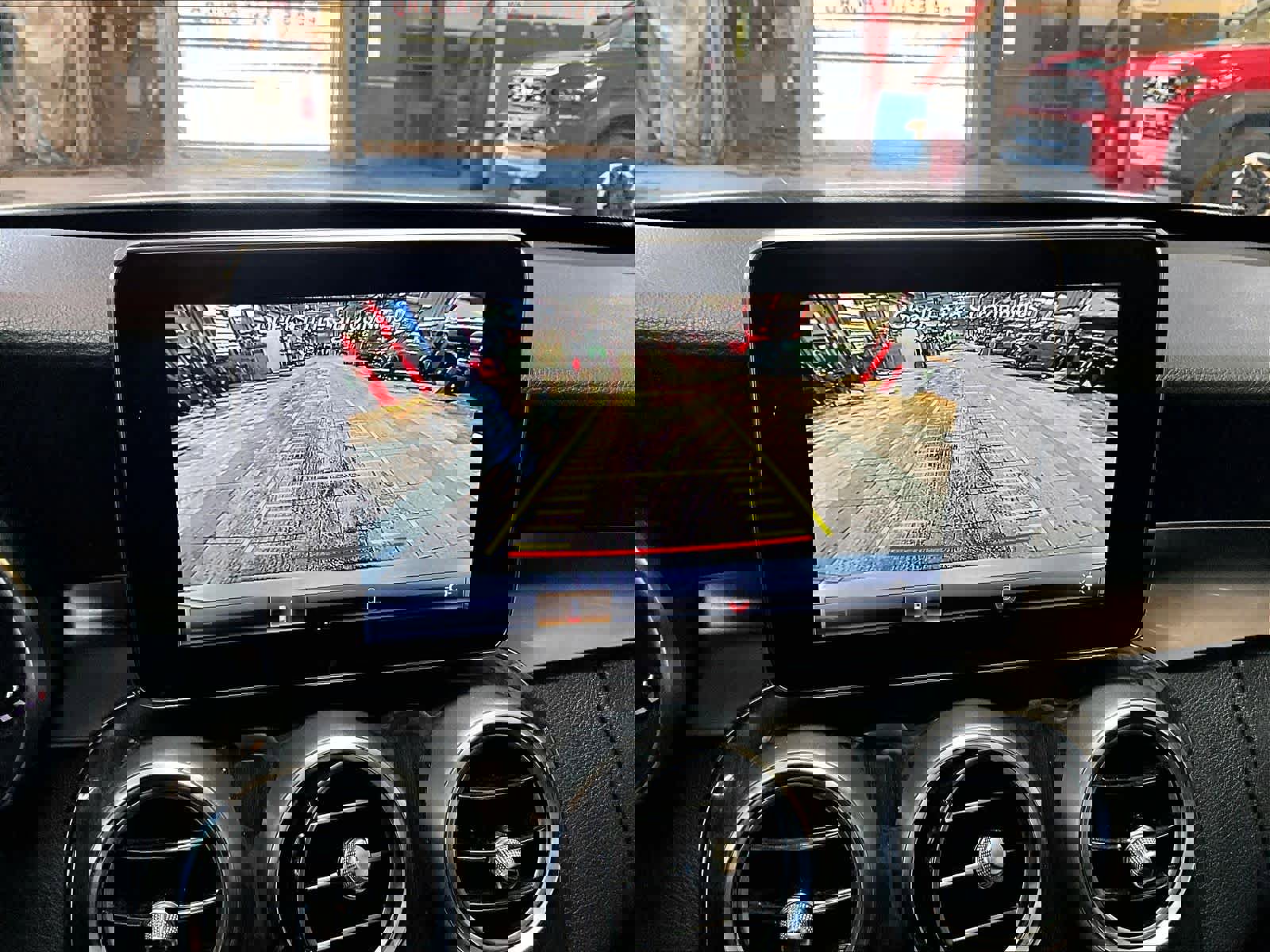 Used 2018 Mercedes-Benz C 300 C 300 image 19