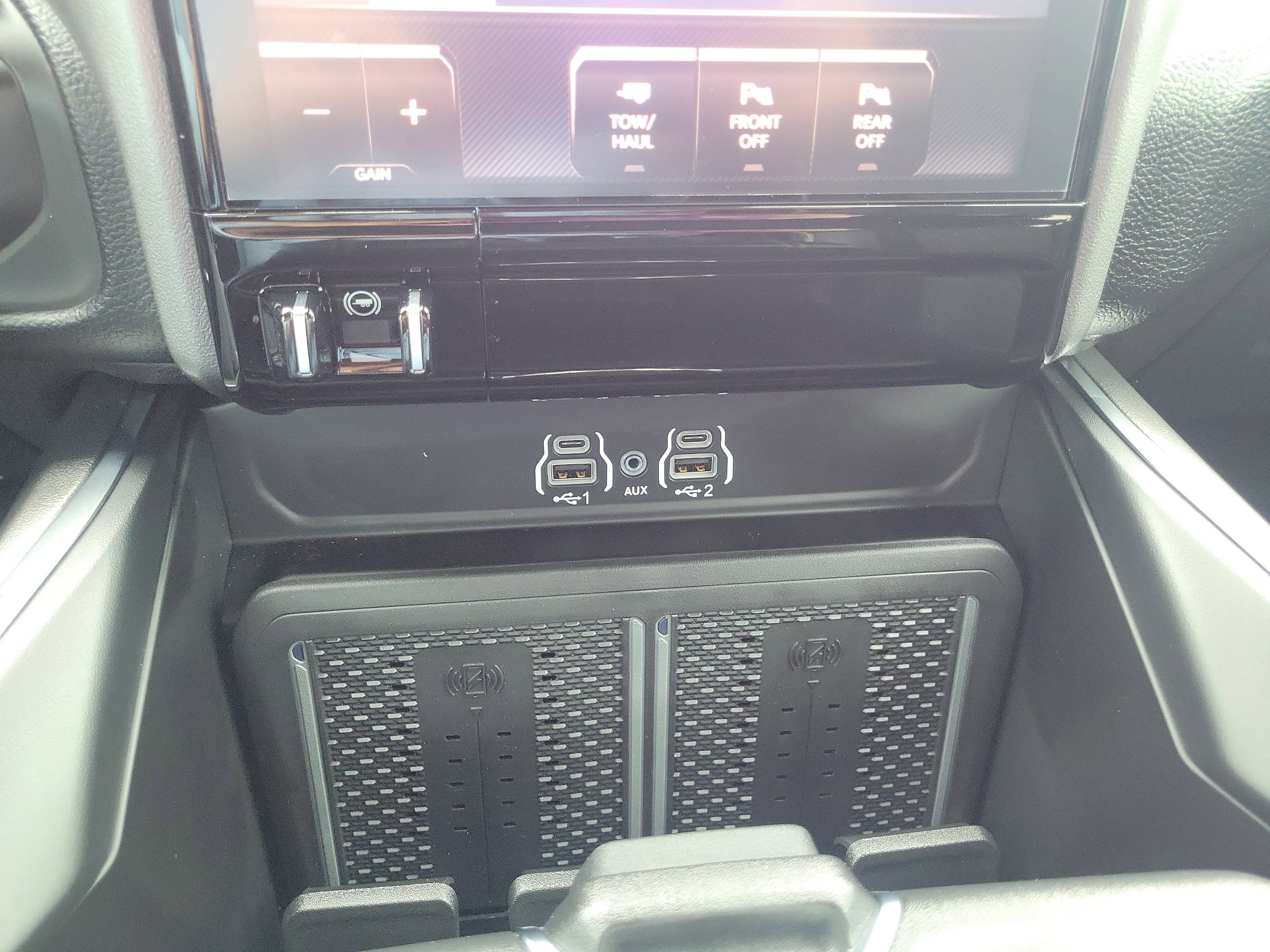 New 2026 RAM 2500 Laramie AWD/4WD image 32