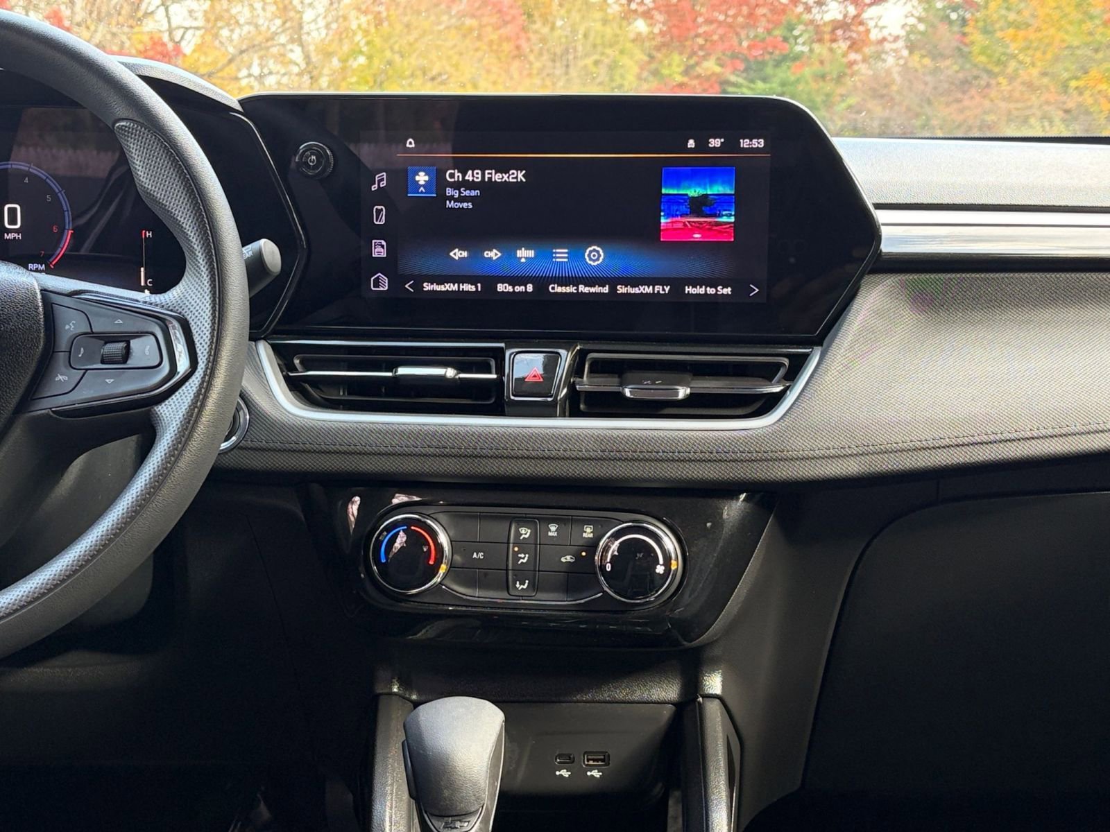 Used 2025 Chevrolet TrailBlazer LT image 18