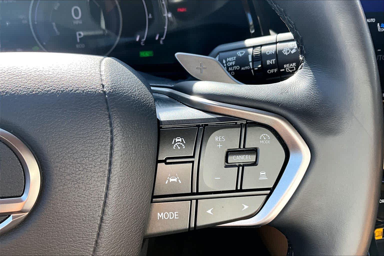Used 2022 Lexus NX 350h AWD image 24