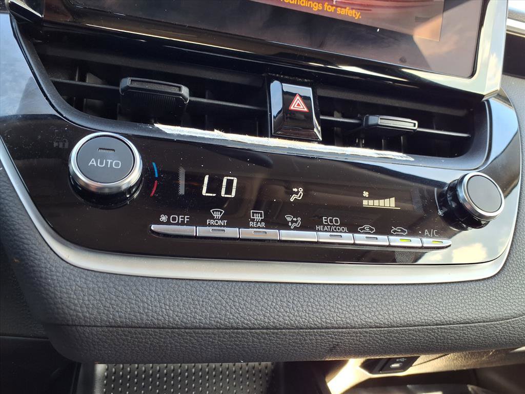 Used 2023 Toyota Corolla LE image 8