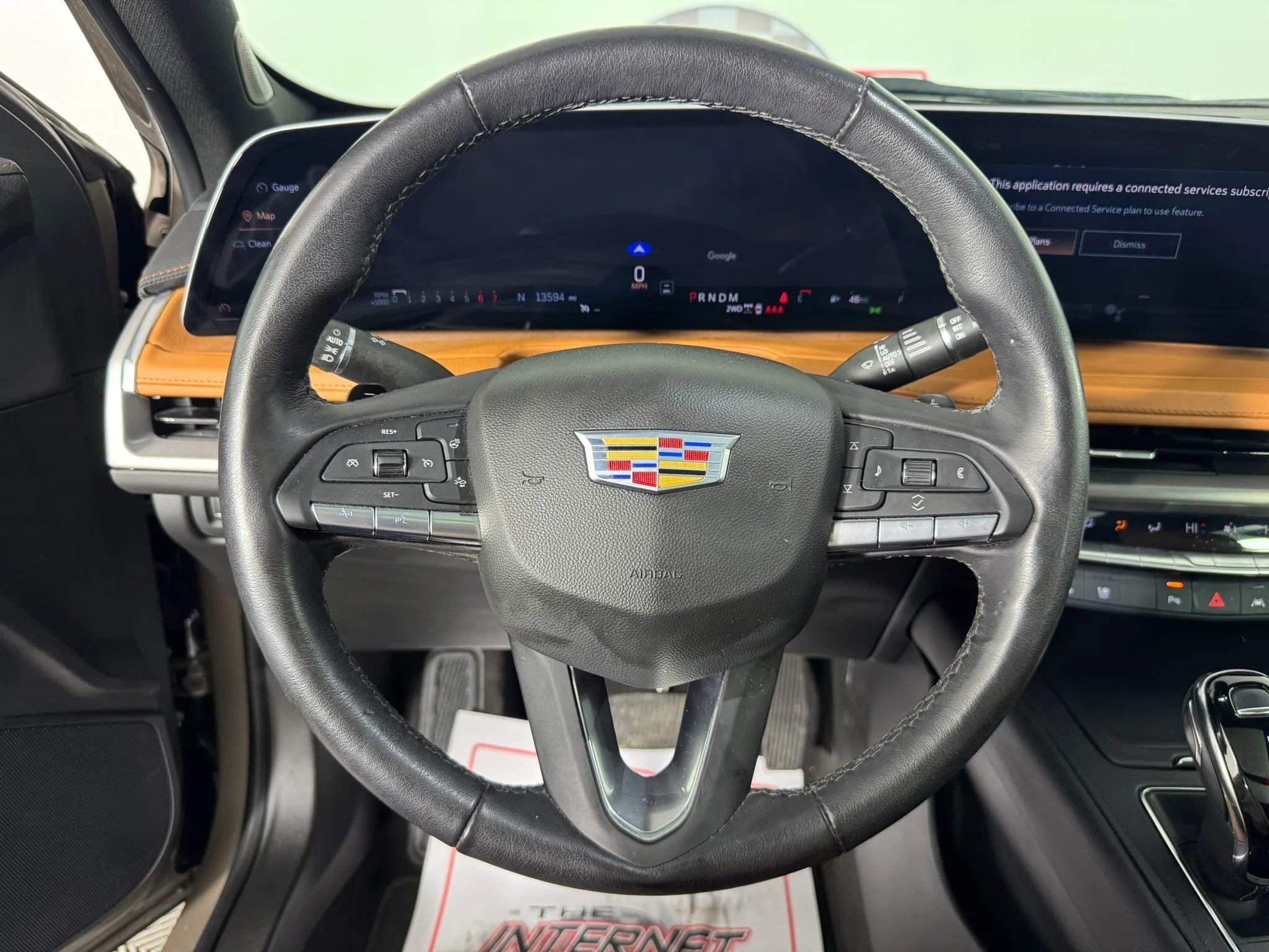 Used 2024 Cadillac XT4 Premium Luxury w/ Technology Package AWD/4WD image 13